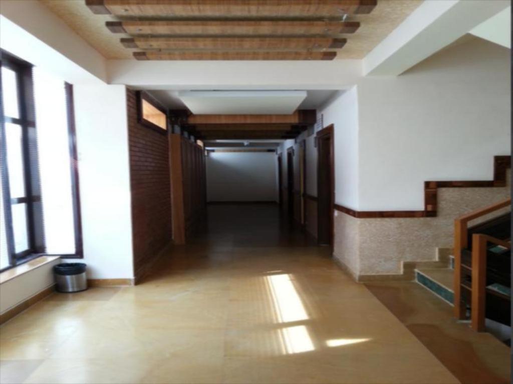 Mak Hotel Bangalore Exterior photo